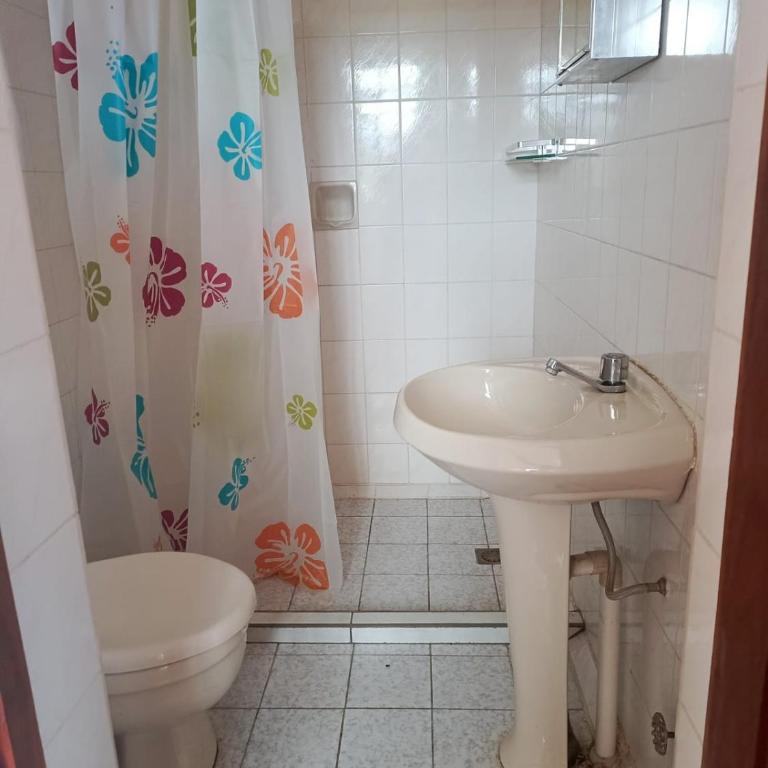 Casa independiente céntrica - Three-Bedroom Home - 18