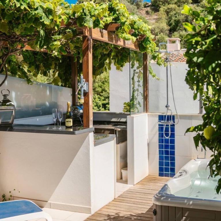 House with jacuzzi and sauna - Casa - 10
