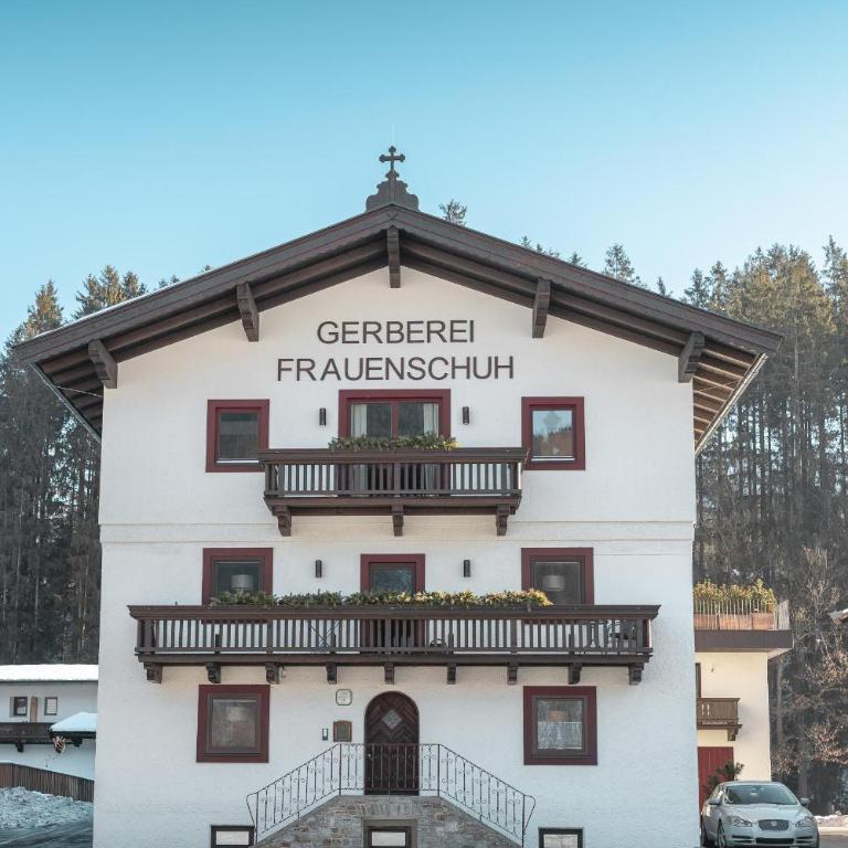 Stay at Hans Frauenschuh ALTE GERBEREI - One-Bedroom Apartment with Bathroom - 1