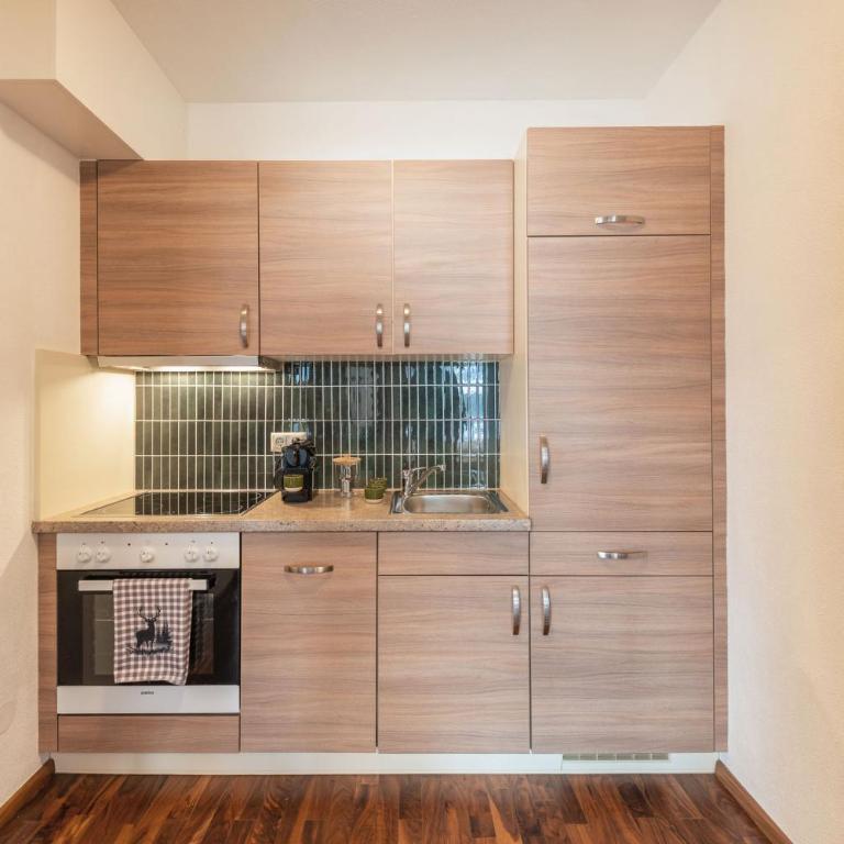 Apartment Alpenweiss - Apartment mit 1 Schlafzimmer und Garten - 10