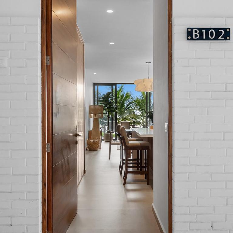 Arama Bay Beachfront Condos - Rooftop Hot Tubs & Ocean Views - Apartamento de 2 dormitorios con vistas al jardín - 9