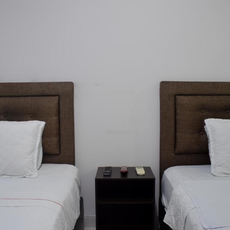 Hotel Royal Classy - Family Room with Private Bathroom - 3