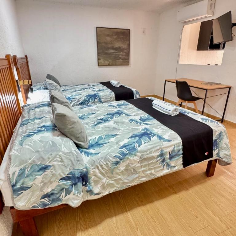 Hotel Farallon Inn Cancún - Premium Quadruple Room - 7