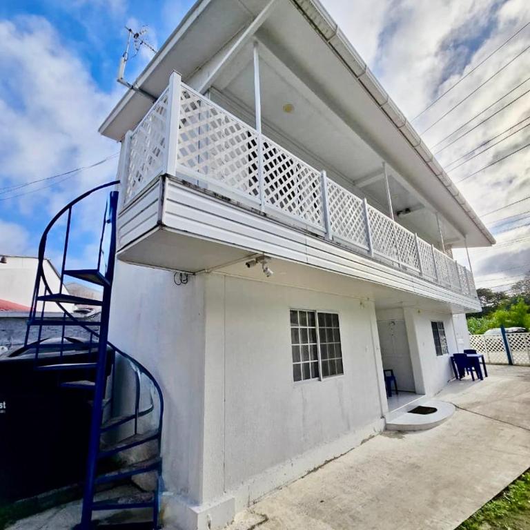 Keylee's Lodging - Double Room with Balcony - 4