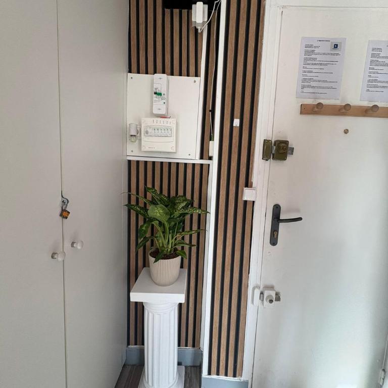 Studio charmant à 3 min du métro Place de Clichy - Appartement 1 Chambre - 20