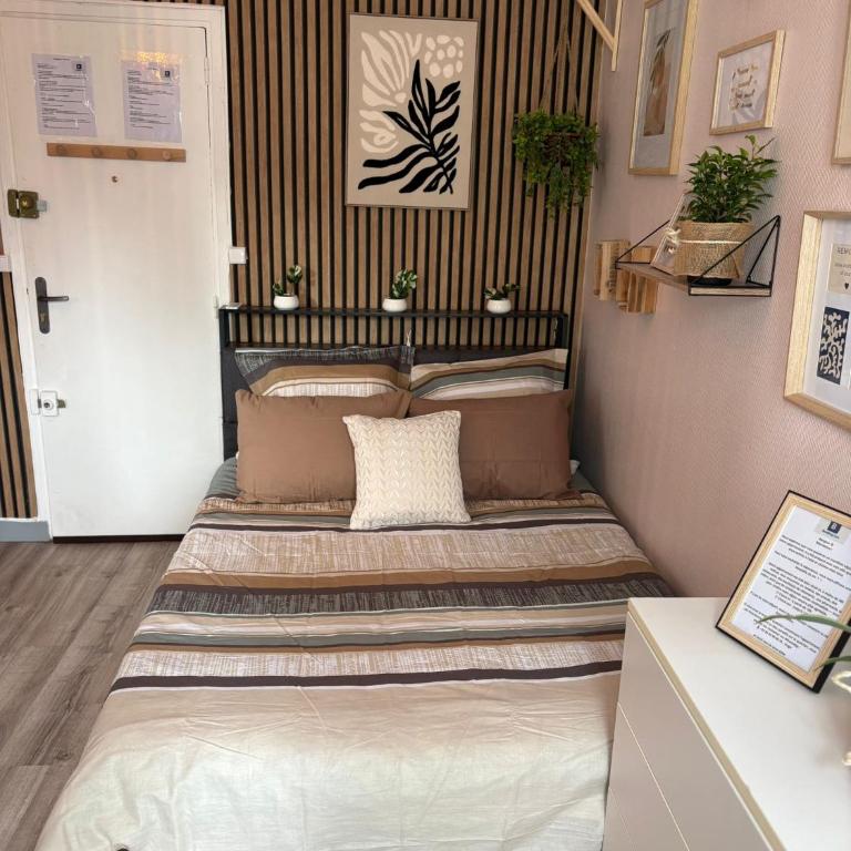 Studio charmant à 3 min du métro Place de Clichy - Appartement 1 Chambre - 8