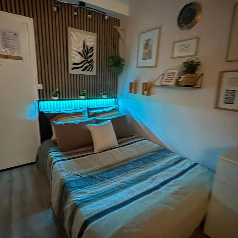 Studio charmant à 3 min du métro Place de Clichy - Appartement 1 Chambre - 18