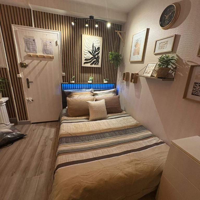 Studio charmant à 3 min du métro Place de Clichy - Appartement 1 Chambre - 14