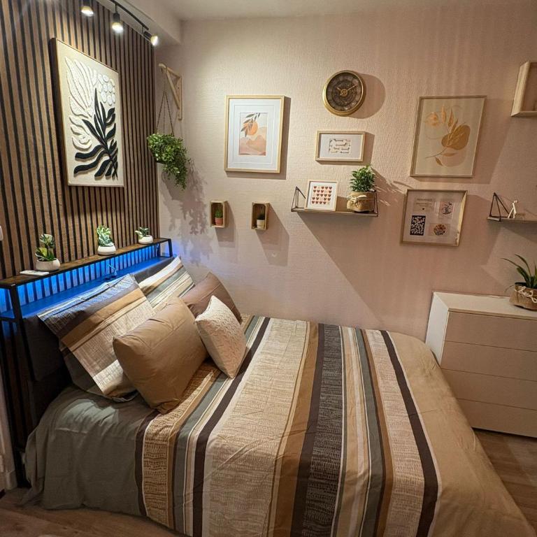 Studio charmant à 3 min du métro Place de Clichy - Appartement 1 Chambre - 11