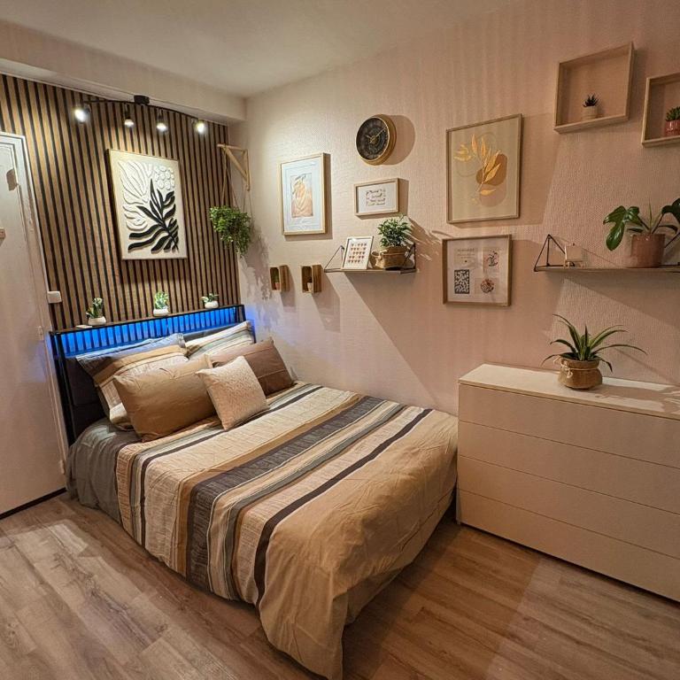 Studio charmant à 3 min du métro Place de Clichy - Appartement 1 Chambre - 3