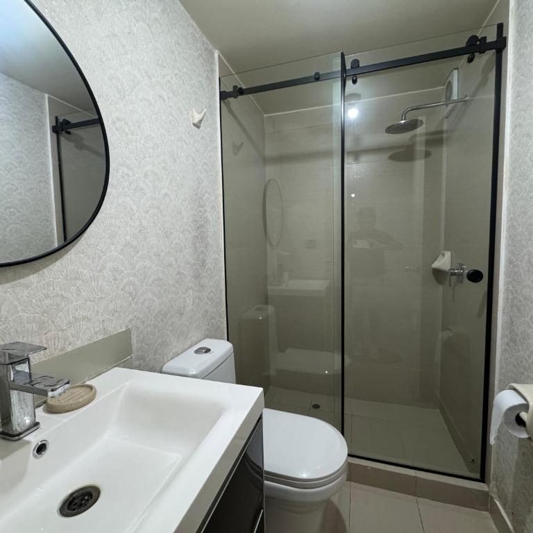 Flat 1BR San Miguel cerca a Malecón con balcón - One-Bedroom Apartment - 4