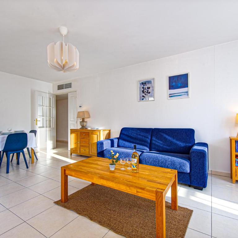 VILLA MELANIE - Agréable 3 pièces - Centre ville Menton - Parking - Two-Bedroom Apartment - 2
