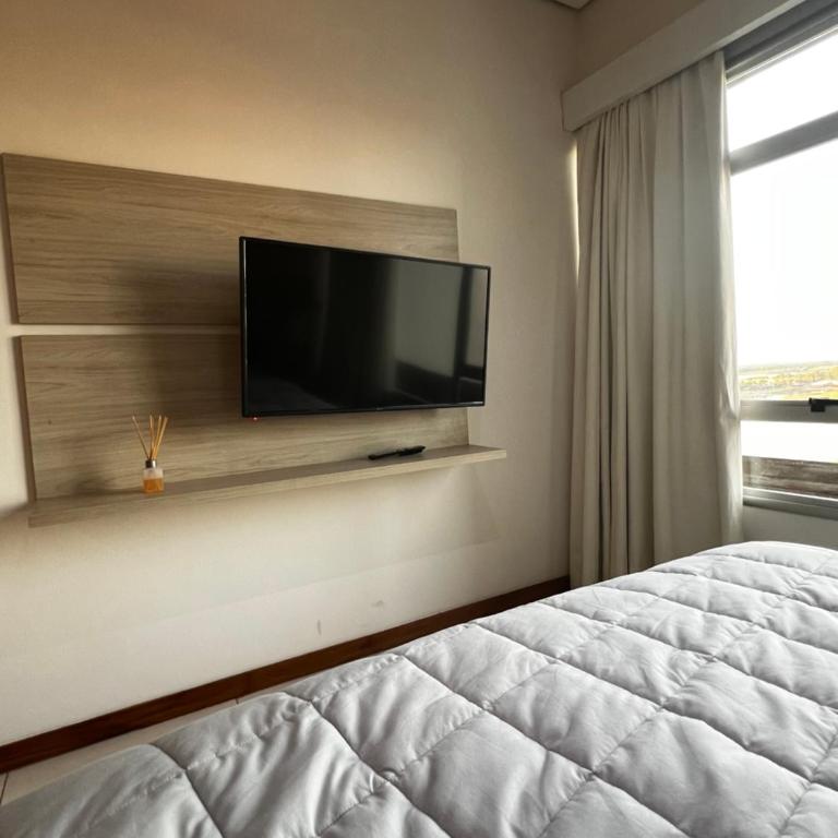 The One DownTown - One-Bedroom Apartment - 3