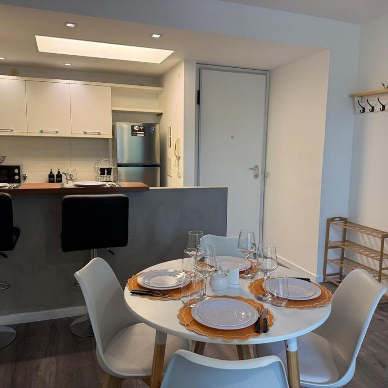 2-room Apartment for Short-Term Rent - Apartamento de 1 dormitorio - 3