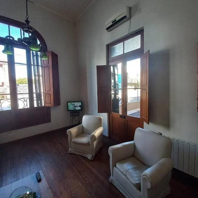 hotel Hostom - One-Bedroom Apartment - 1