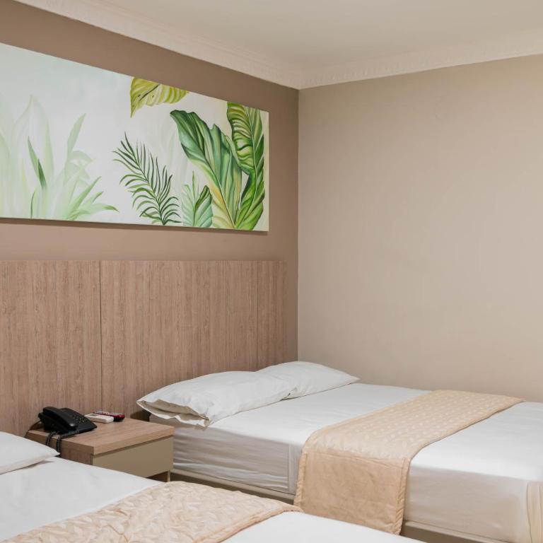 Hotel Paseo Colon - Habitación Triple - 7