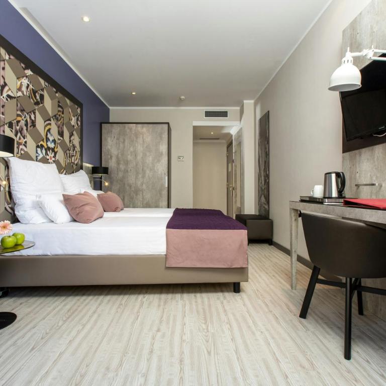 Leonardo Hotel Barcelona Las Ramblas - Superior Double or Twin Room - 6