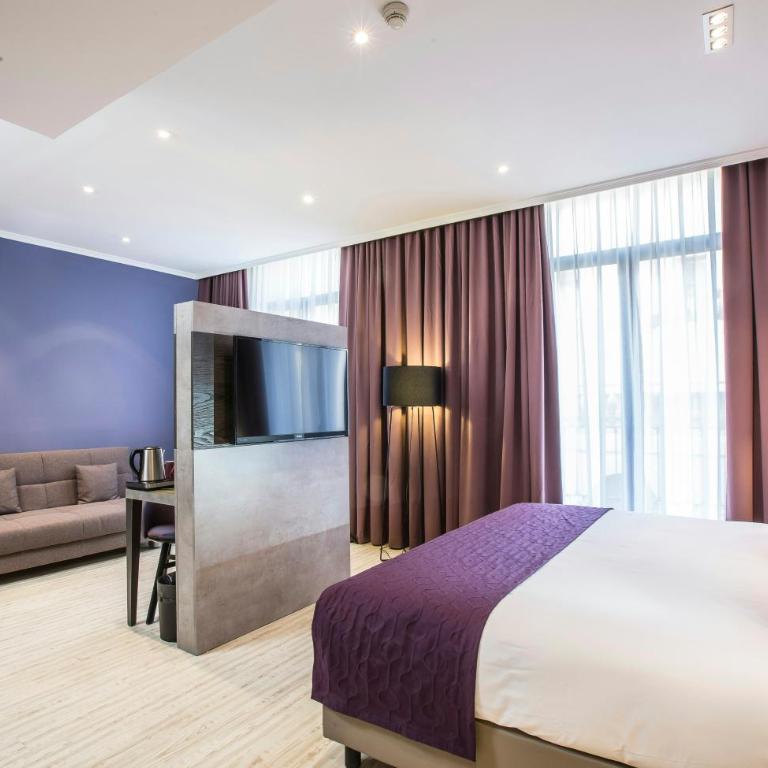 Leonardo Hotel Barcelona Las Ramblas - Deluxe Double Room - 3