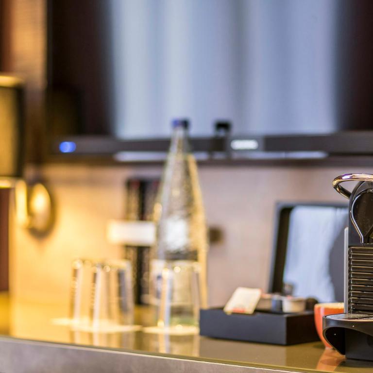 Leonardo Hotel Barcelona Las Ramblas - Deluxe Double Room - 8