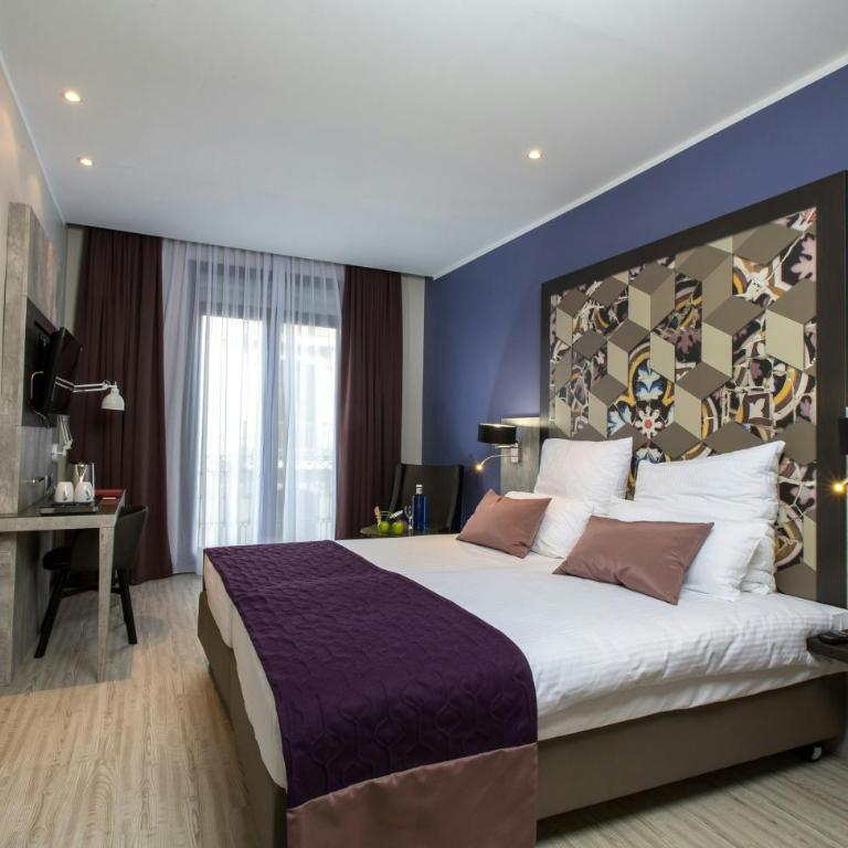 Leonardo Hotel Barcelona Las Ramblas - Superior Double or Twin Room - 9