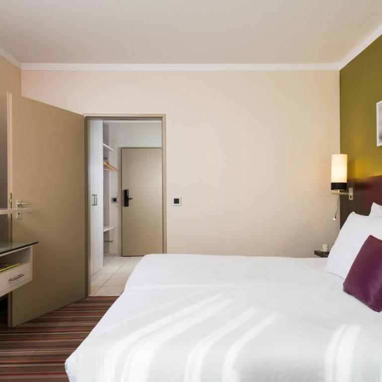 Leonardo Hotel & Residenz München - Superior Double or Twin Room - 6