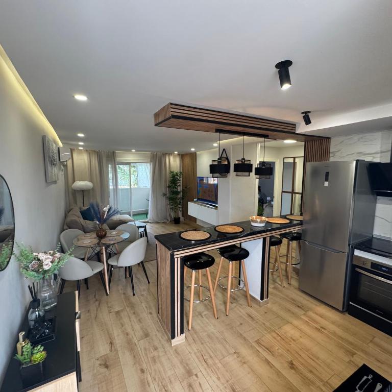Apartamento YANIS - Two-Bedroom Apartment - 2