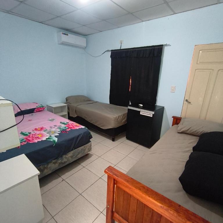 Jr hospedaje C - Two-Bedroom Apartment - 2