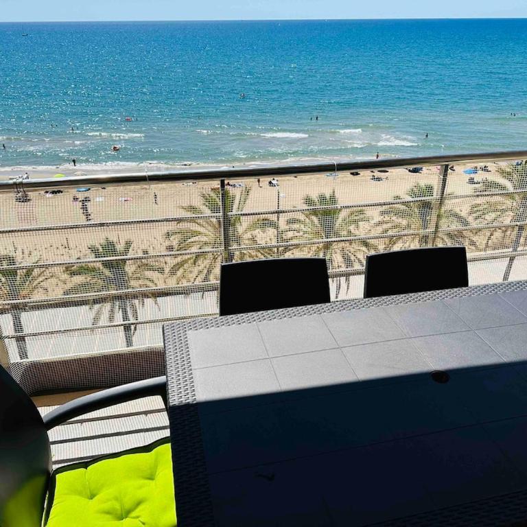 Primera línea mar, piscina, pádel, tenis, bbq, 55,seafront - Apartamento - 30