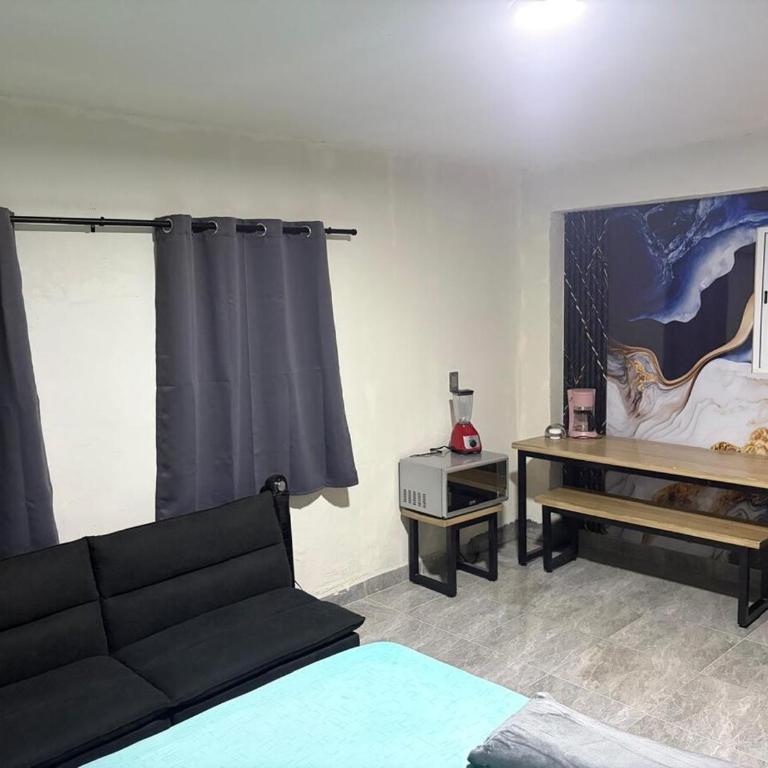 SaVilie 3 - Safety and Comfort - Two-Bedroom Apartment - 2