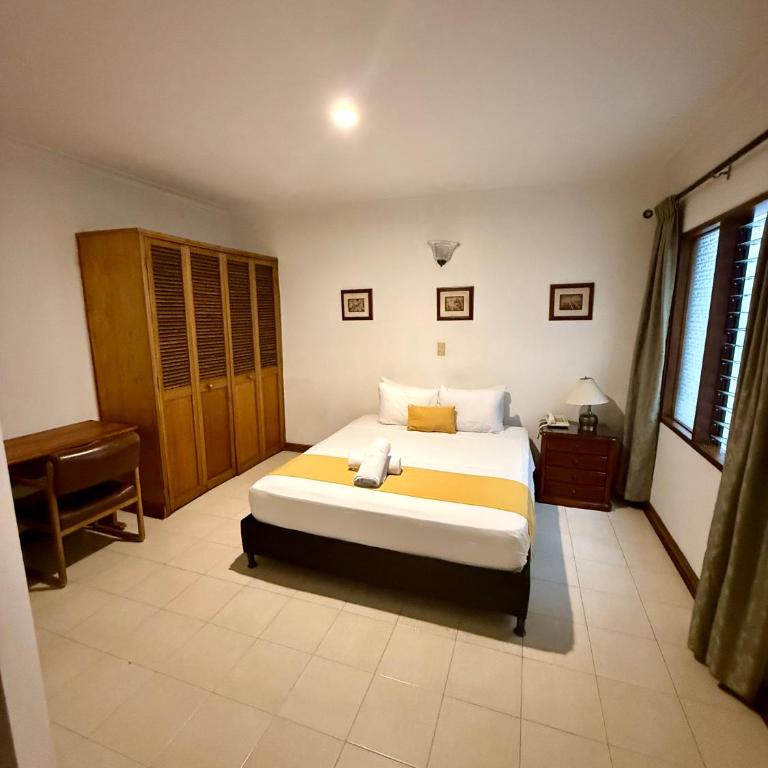 Hotel Balcones De Malibu - Double Room - 7
