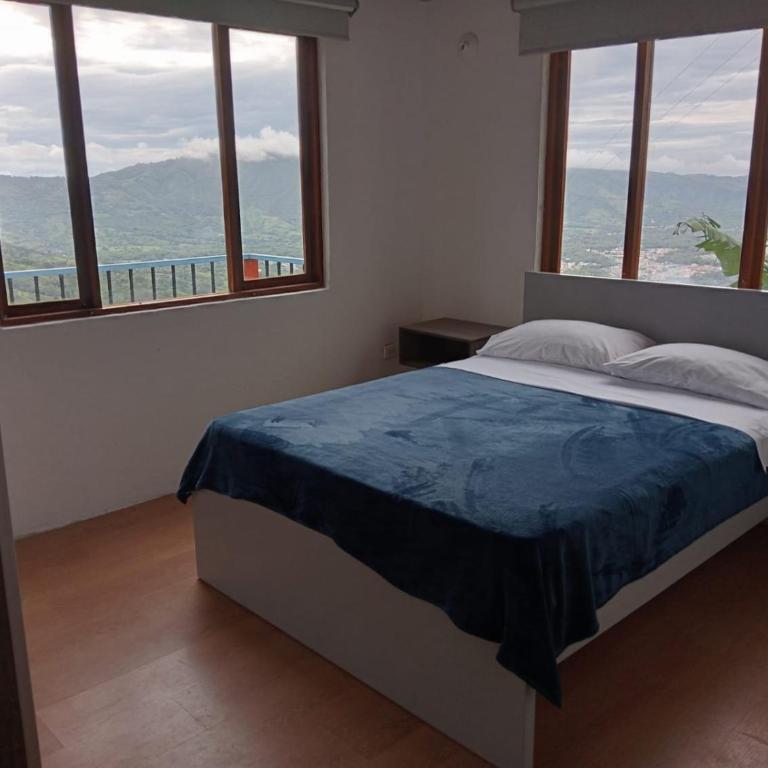 hermosa casa privada con piscina - Five-Bedroom House - 4