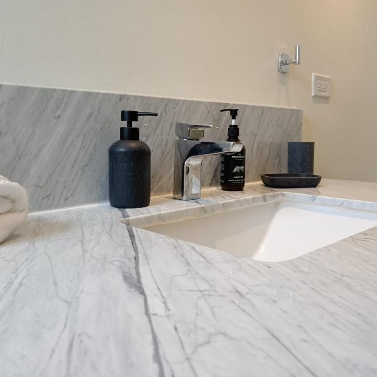 Exclusivo departamento con piscina en Cabo Norte - Two-Bedroom Apartment - 12