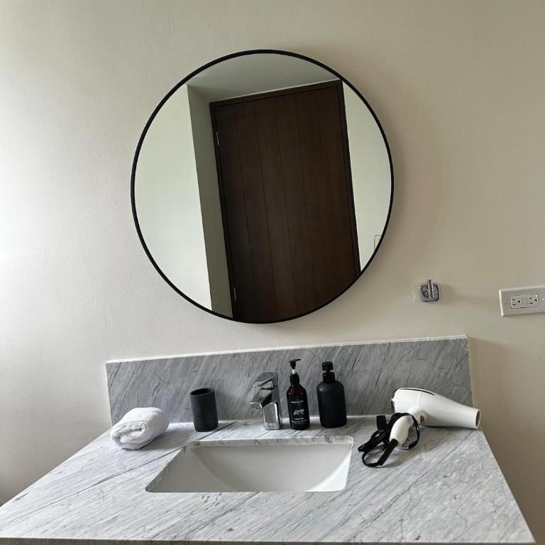 Exclusivo departamento con piscina en Cabo Norte - Two-Bedroom Apartment - 27