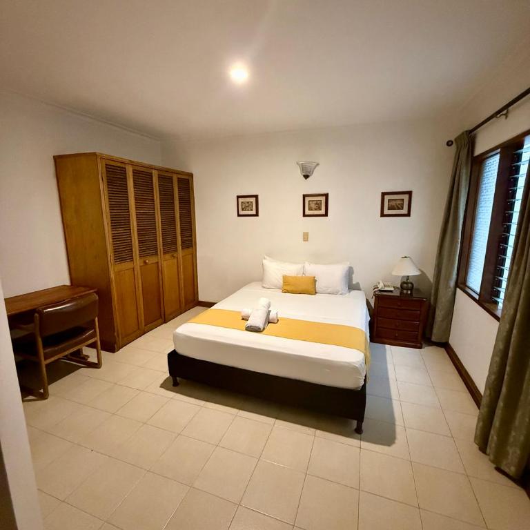 Hotel Balcones De Malibu - Double Room - 10