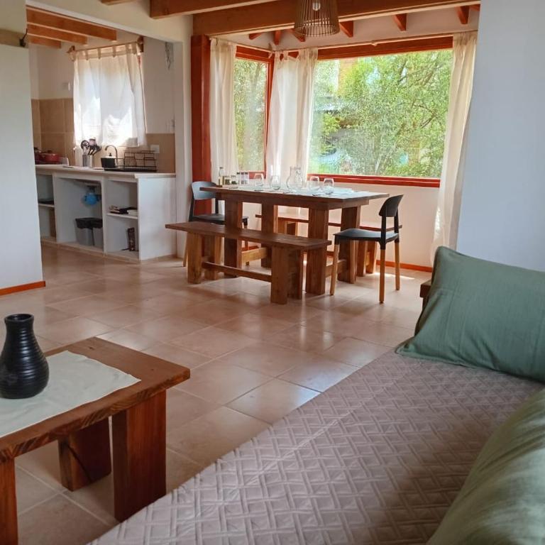 Cabañas del Oeste - Casa de 2 dormitorios - 3