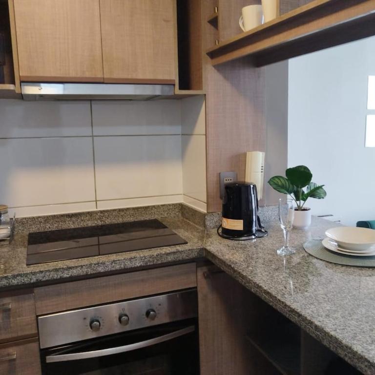 Airport and Terminal close to everything - One-Bedroom Apartment - 2