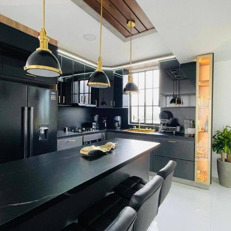 Penthouse con jacuzzi y vistas en Santa Rosa - Three-Bedroom Apartment - 8