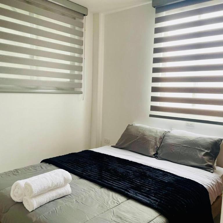 Penthouse con jacuzzi y vistas en Santa Rosa - Three-Bedroom Apartment - 14