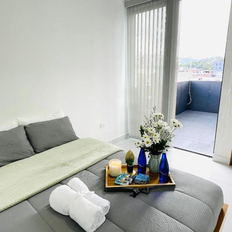Penthouse con jacuzzi y vistas en Santa Rosa - Three-Bedroom Apartment - 20