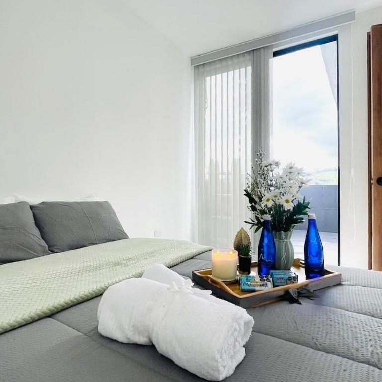 Penthouse con jacuzzi y vistas en Santa Rosa - Three-Bedroom Apartment - 46