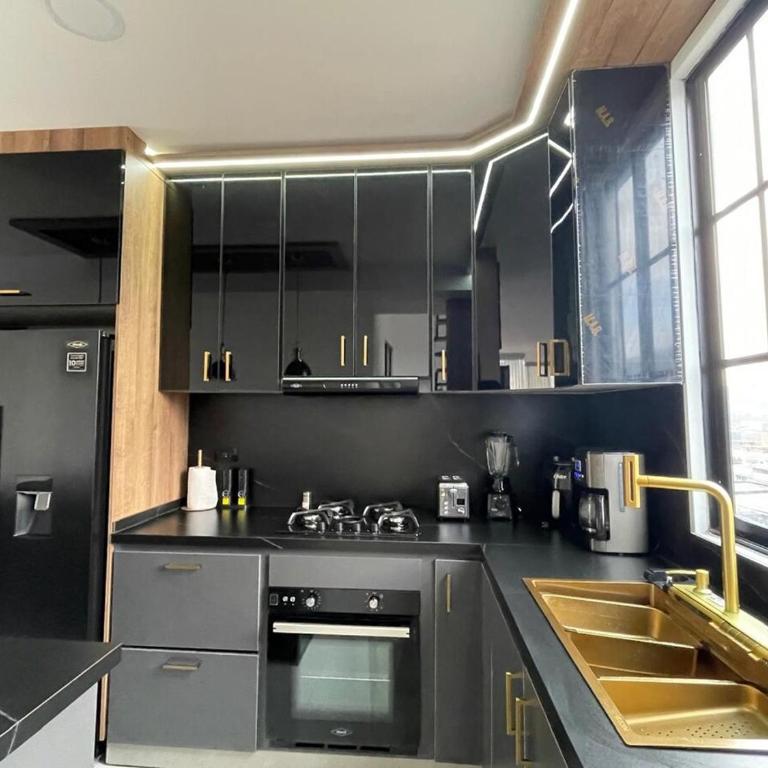 Penthouse con jacuzzi y vistas en Santa Rosa - Three-Bedroom Apartment - 48