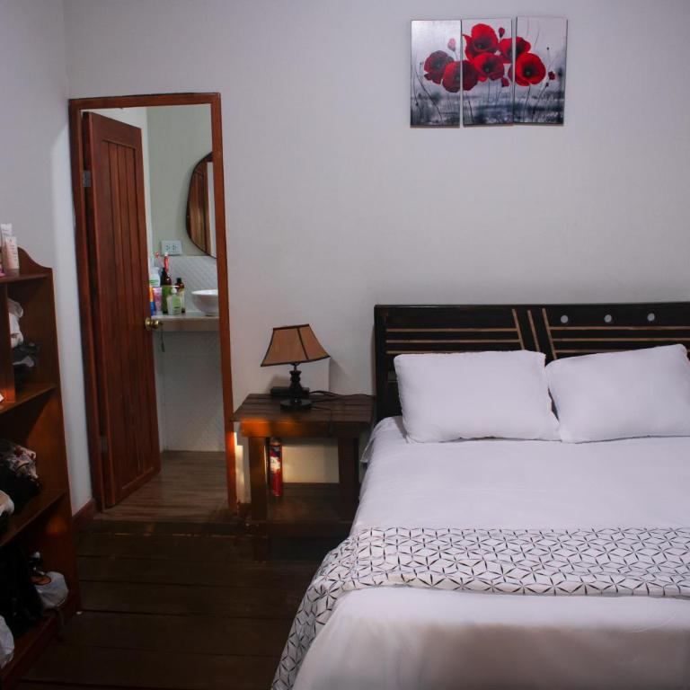 El Bullicio de la Cabaña - Two-Bedroom House - 10