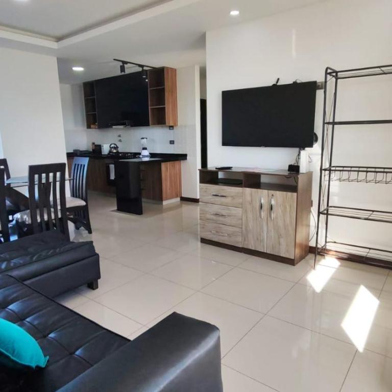 2-bedroom apartment & Free parking - Apartamento Deluxe de 2 dormitorios con balcón - 5