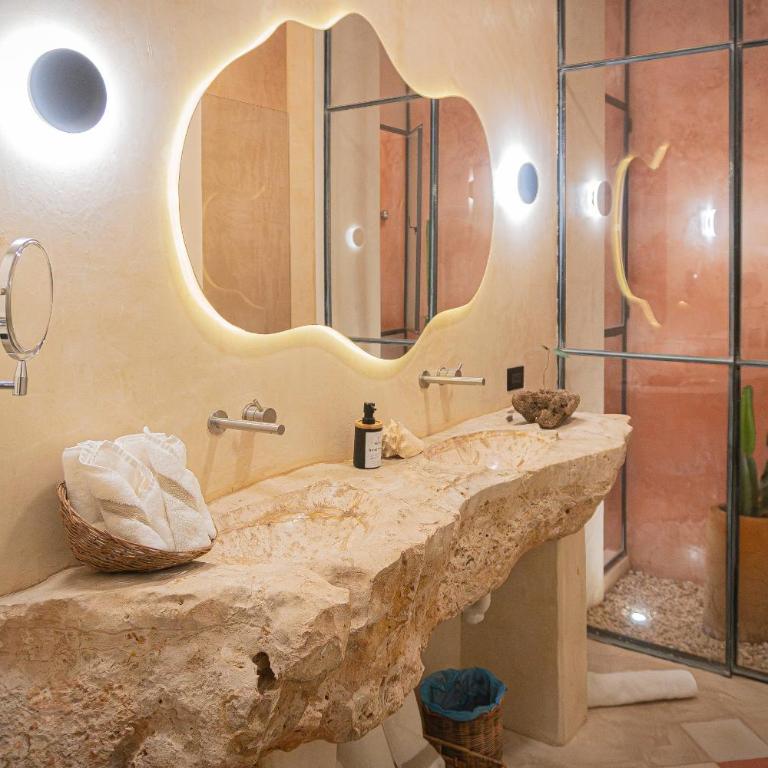 Cien Sueños Hotel Boutique - Suite with Pool View - 5