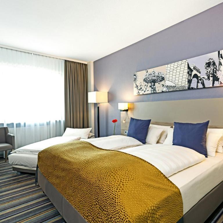 Leonardo Hotel Munich City North - Superior Triple Room - 1