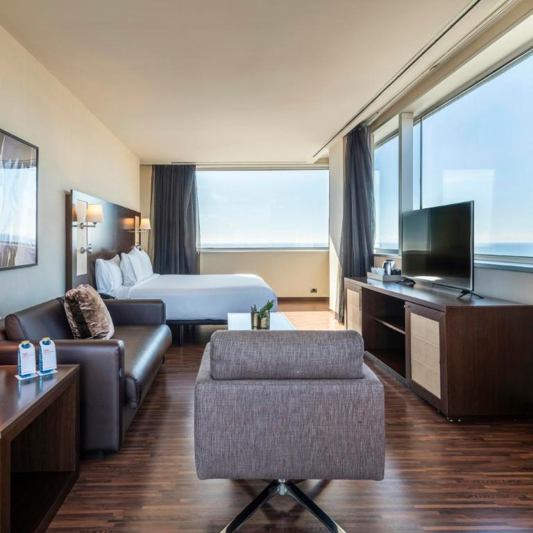 Leonardo Royal Hotel Barcelona Forum - Suite with Sea View - 1