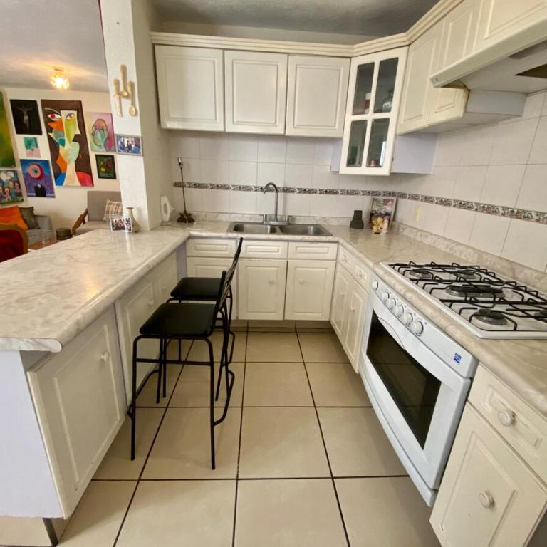 3 rooms 3 bath 12minAndares 15minAkron - Apartamento - 35
