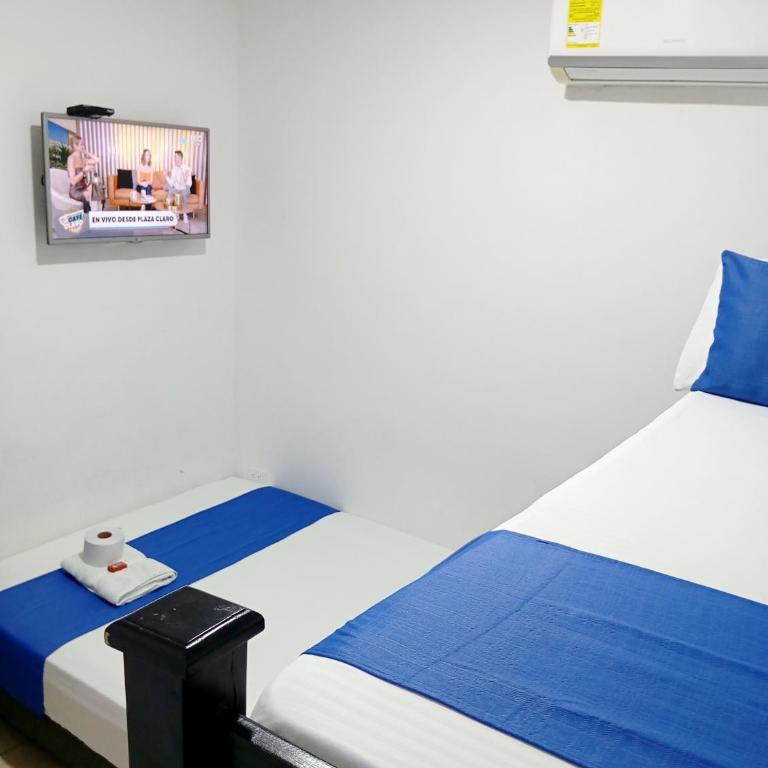 HOTEL SHALOM INN - Habitación Cuádruple Estándar - 2