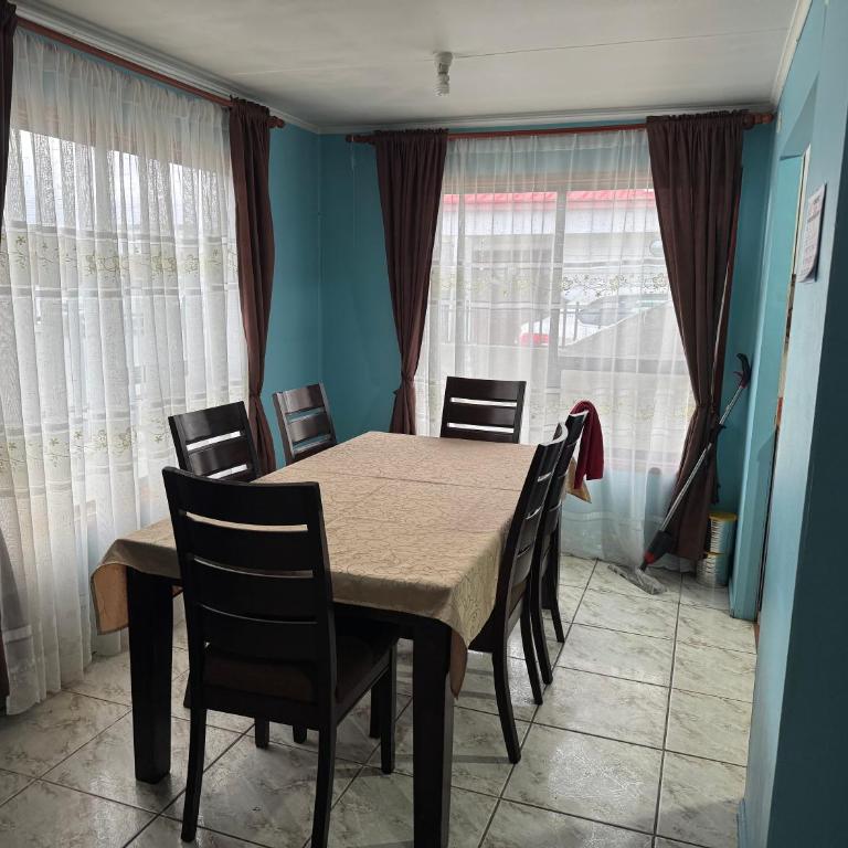 Casa Villa las Nieves - Four-Bedroom House - 2