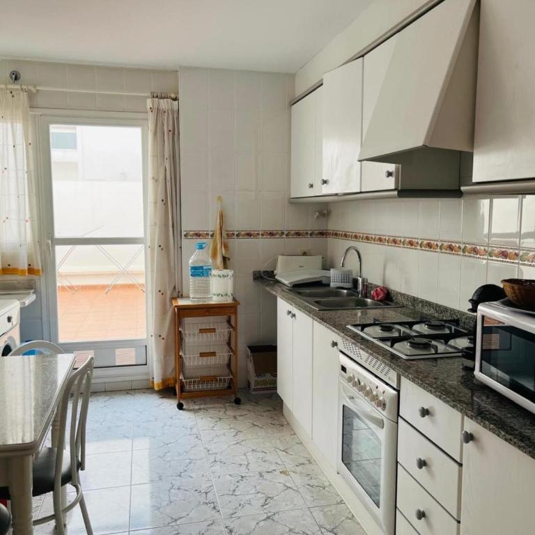 Apartamento de 3 habitaciones a 100m de la playa de Dénia con terraza y piscina - ES-373-28 - Apartamento - 12